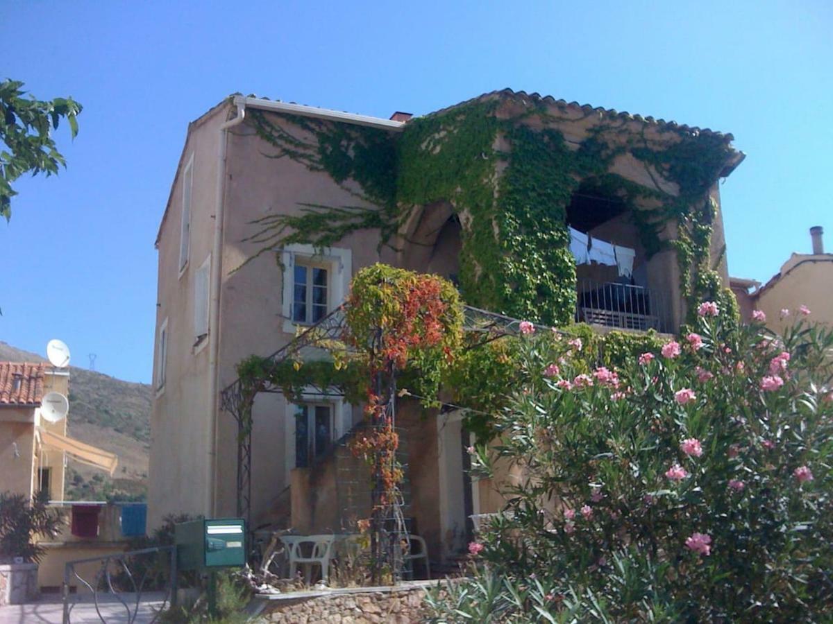 Maison De Village Holiday home *